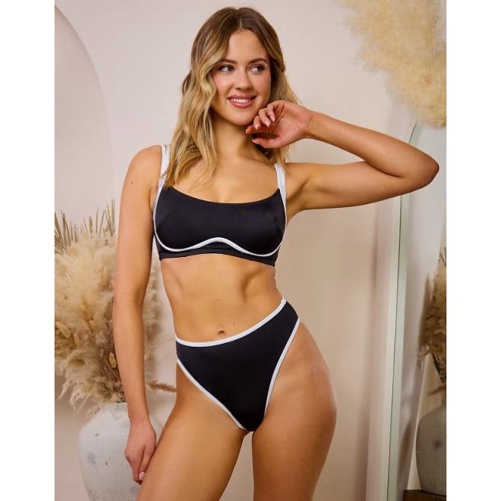 Wolf & Whistle x Maia Andrews contrast trim high waist bikini bottoms Size 12